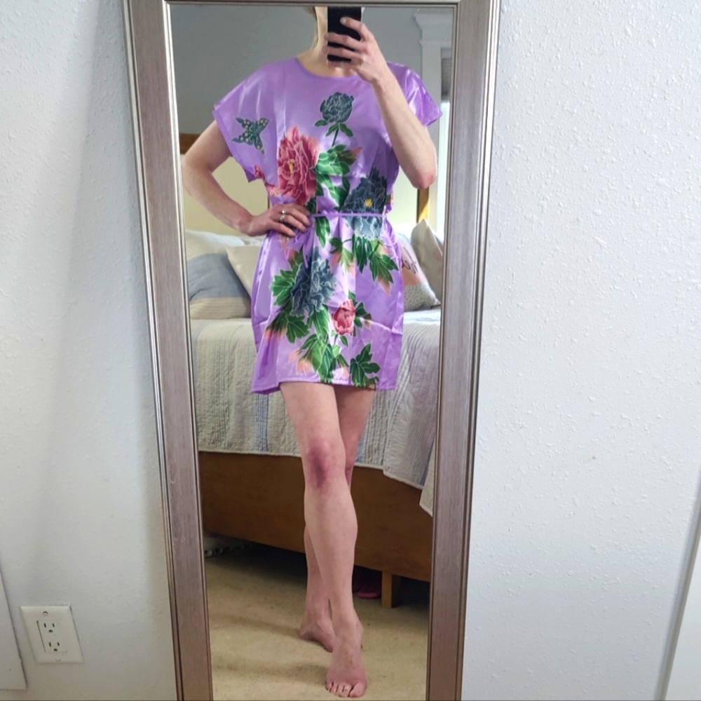 NEW Women's Satin Floral Kimono